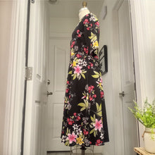 Womens Black Hawain Floral A line Midi Dress